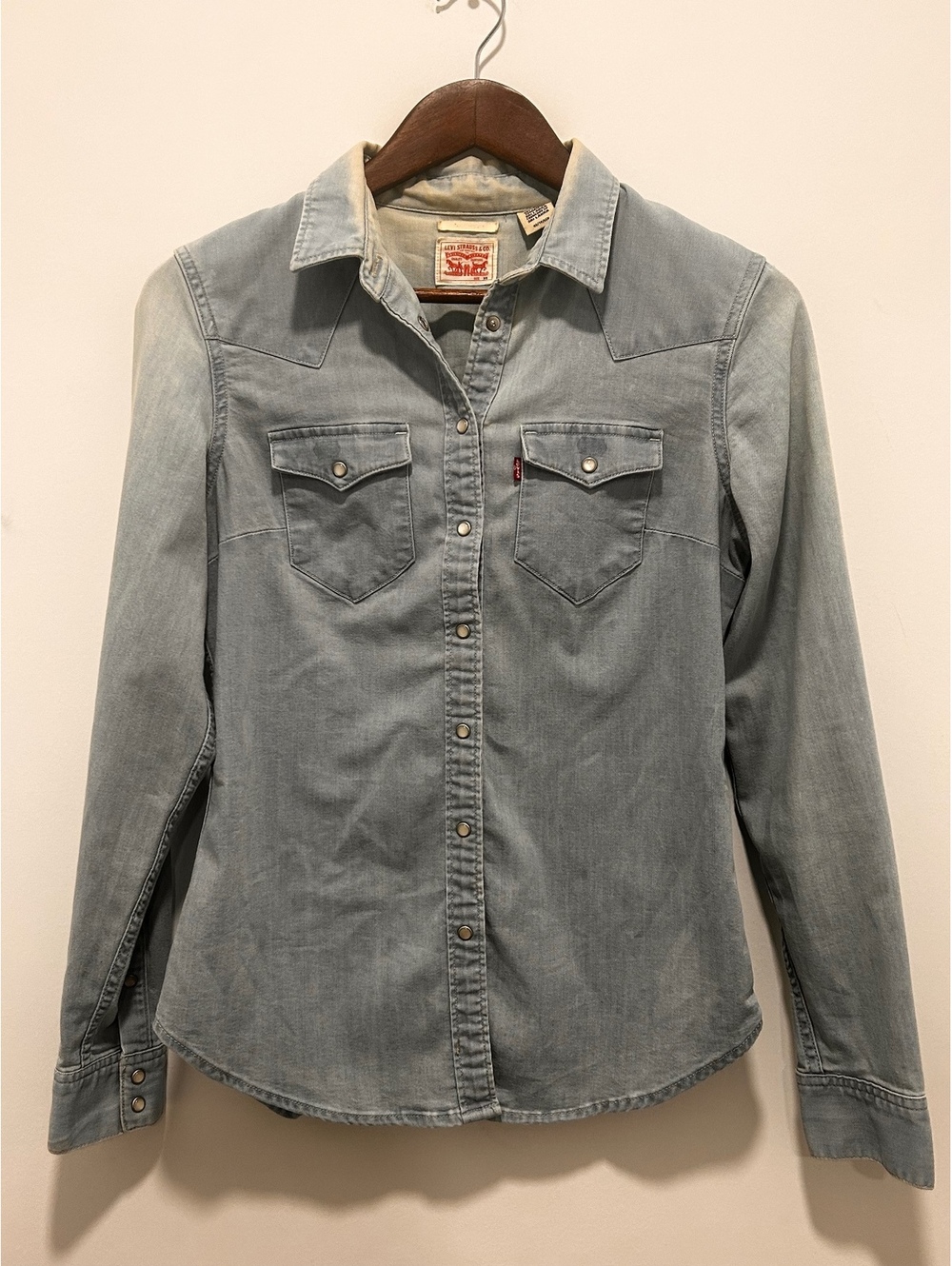 Levi's Women's Light Wash Denim Western Shirt XS
